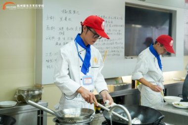 W(xu)N/W(xu)вͣߏ·P(gun)ĵĎׂ(g)(wn)}@